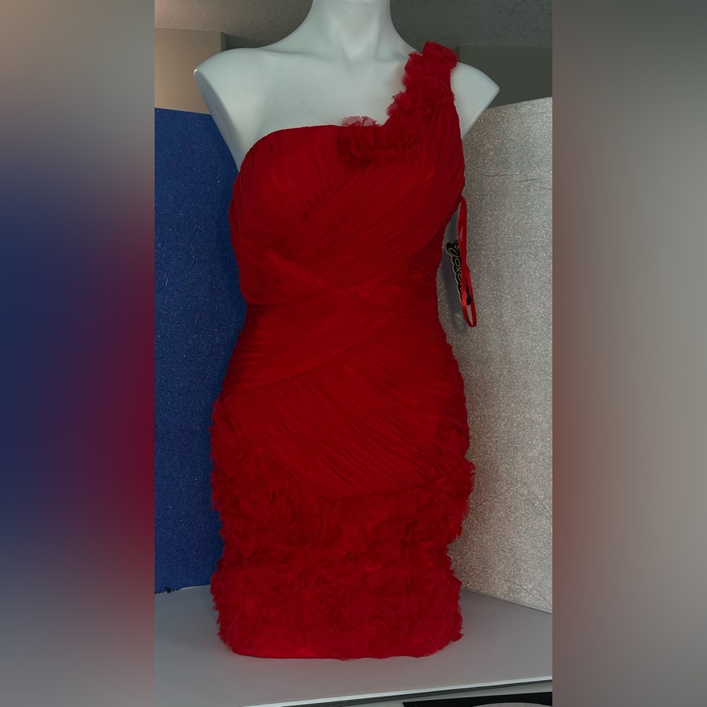 Jovani Red Sweetheart Strapless Bodycon Dress
